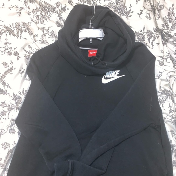 Nike funnel neck hoodie - Picture 1 of 3